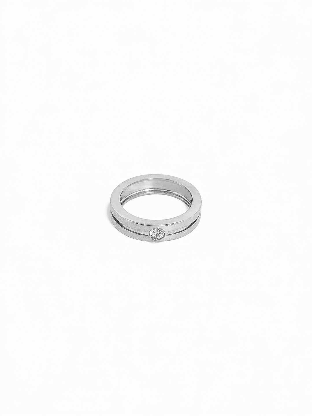 Comprar anillo tipo solitario  realizado en oro blanco de 18kt con brillante. Anillos de compromiso al mejor precio