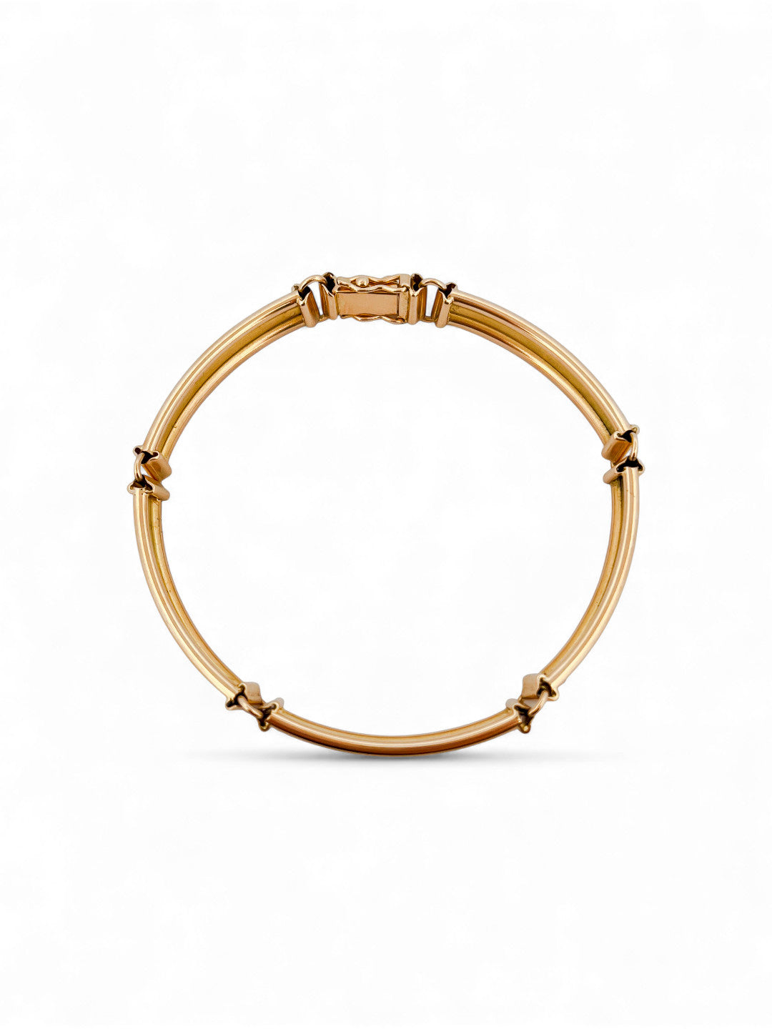 Comprar pulsera semirígida realizada en Oro amarillo de 18kt con cierre de seguridad. La pulsera mide 17,5cm.