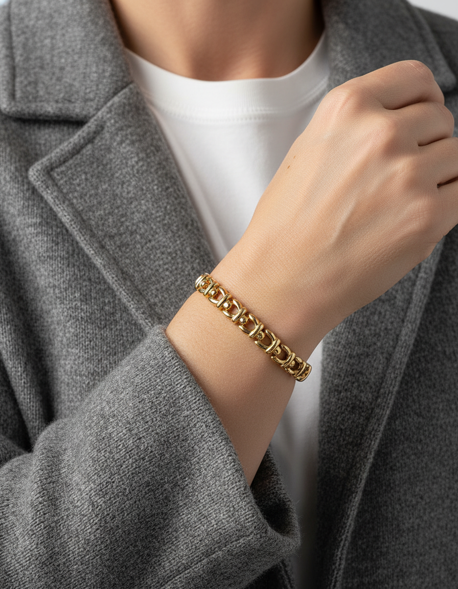 Comprar pulsera realizada en oro amarillo de 18kt con eslabones y cierre con brazo de seguridad. Cadenas de oro 18kt baratas al mejor precio.