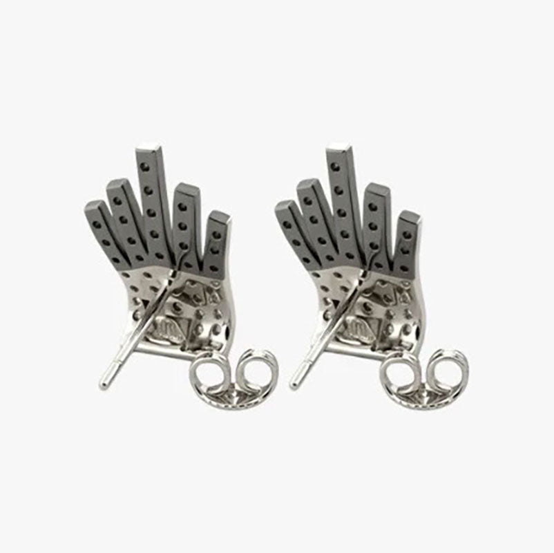 Comprar pendientes de oro blanco de 18kt y 5 tiras de 39 diamantes engastados lo largo de cada pendiente. Joyas para novias. Joyas segunda mano. Envío gratis.