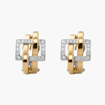Comprar pendientes realizado en oro amarillo de 18kt con 12 diamantes en cada pendiente. Estos pendientes disponen de cierre tipo omega. Joyería Ian'Or dónde comprar y vender oro y joyas al mejor precio en Barcelona.

