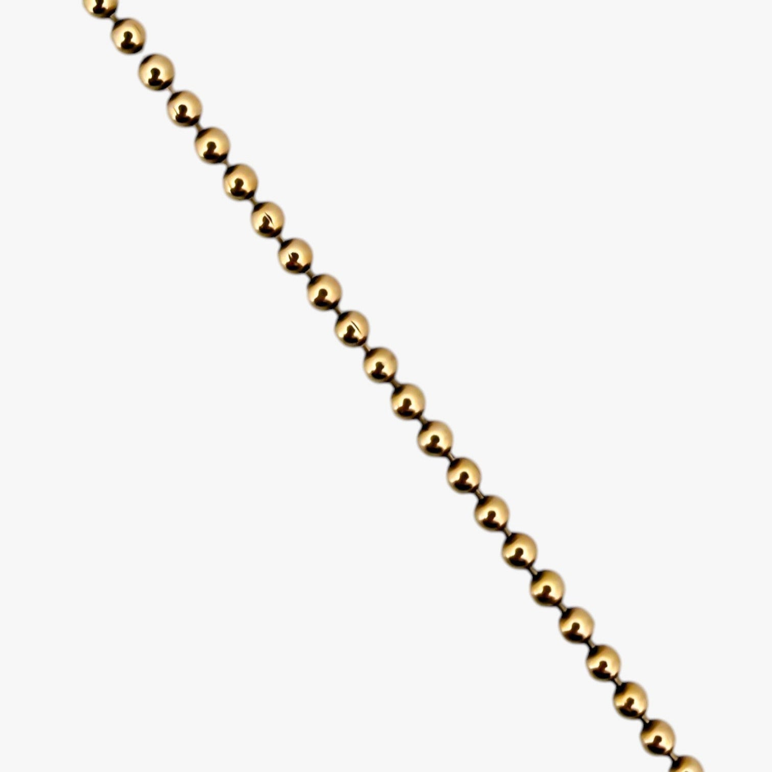 Comprar collar con cadena de bolas en oro amarillo de 18kt y cierre tipo mosquetón. Joya unisex. Envío GRATIS. Joyería Ian'Or.