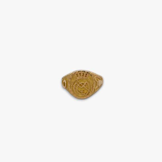 Comprar anillo tipo sello de oro amarillo de 18kt escudo del real madrid . Joyas de segunda mano y restauradas. Sellos de hombre  de oro 18kt baratos futbol 9.