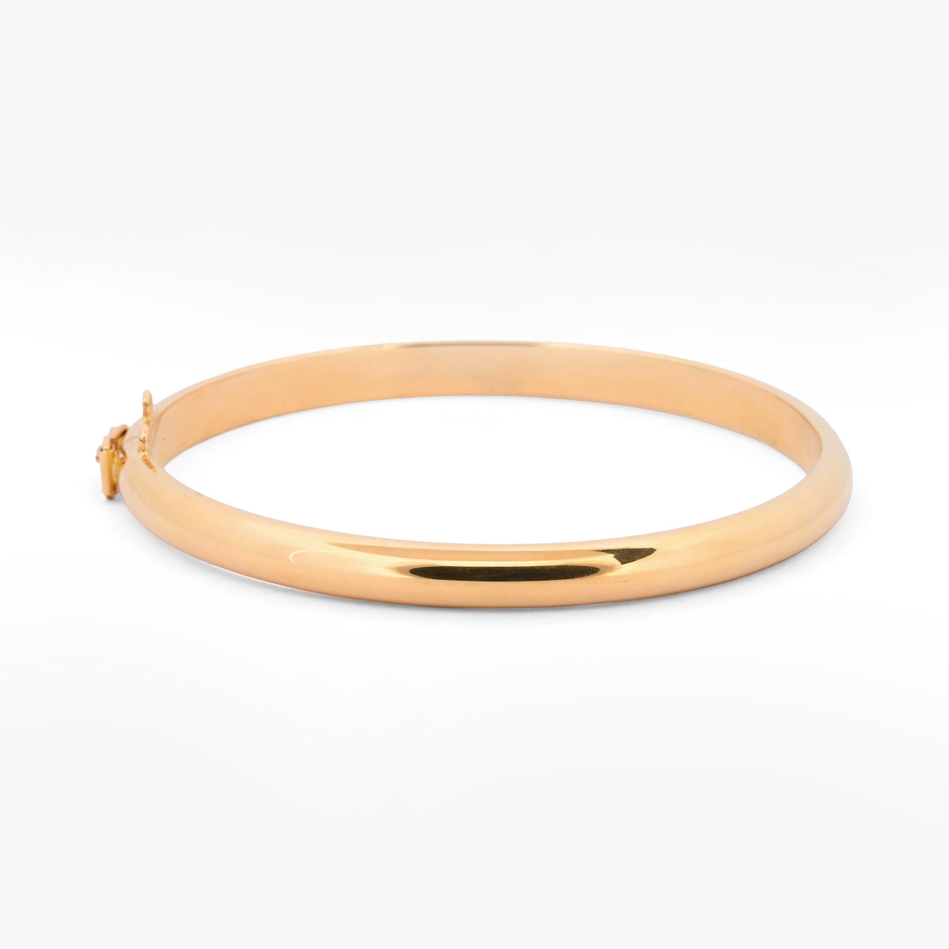 Comprar pulsera esclava de oro amarillo de 18kt con grabado. Esta pulsera dispone de cierre de cajón con brazo de seguridad. Joyas de segunda mano. Esclavas de oro de 18kt en Ian'Or.