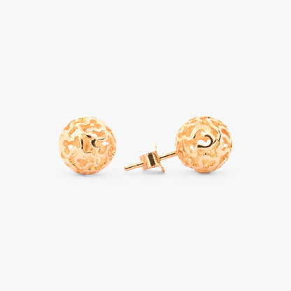 Comprar pendientes tipo lazo de tres realizados en oro amarillo de 18kt. Estos pendientes disponen de cierre tipo omega. Joyeria Barcelona.