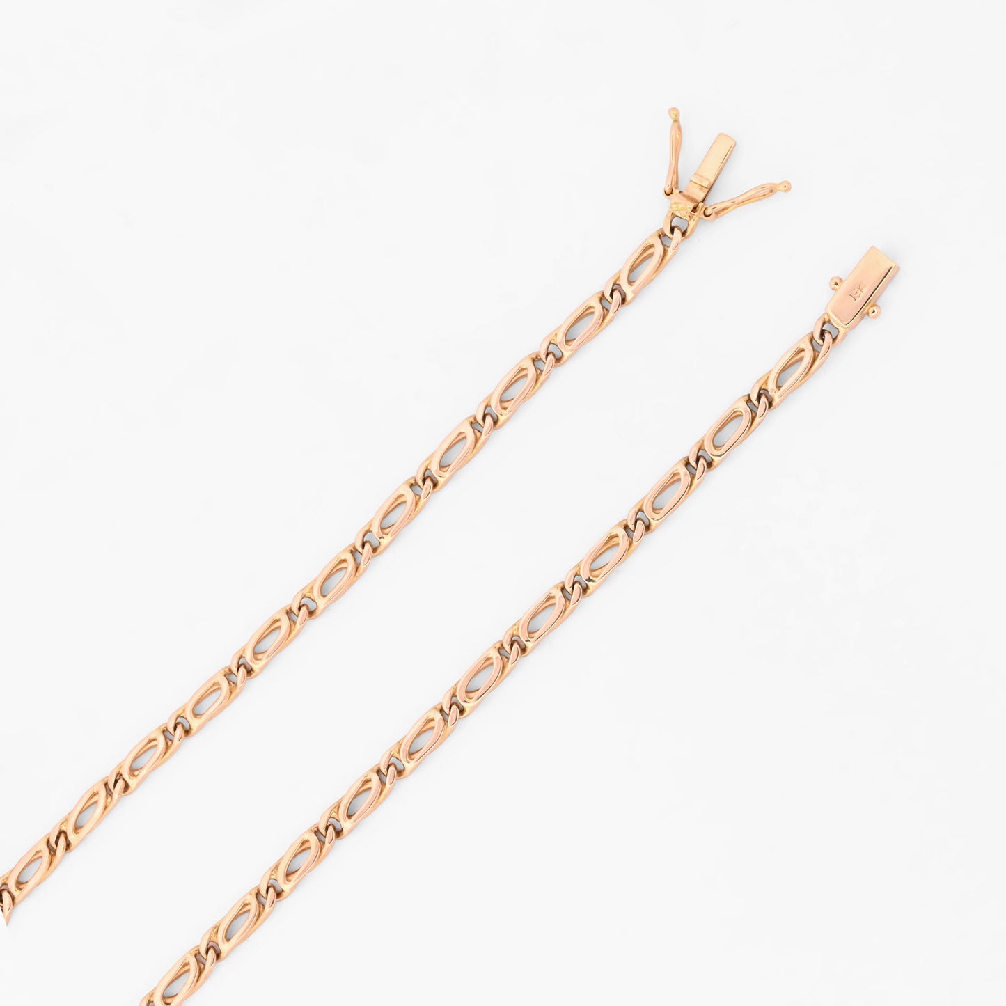 Collar de cadena tipo marina de oro amarillo 18kt con eslabones planos. Pieza certificada, envío gratuito. Joyas de lujo restauradas a precios baratos.