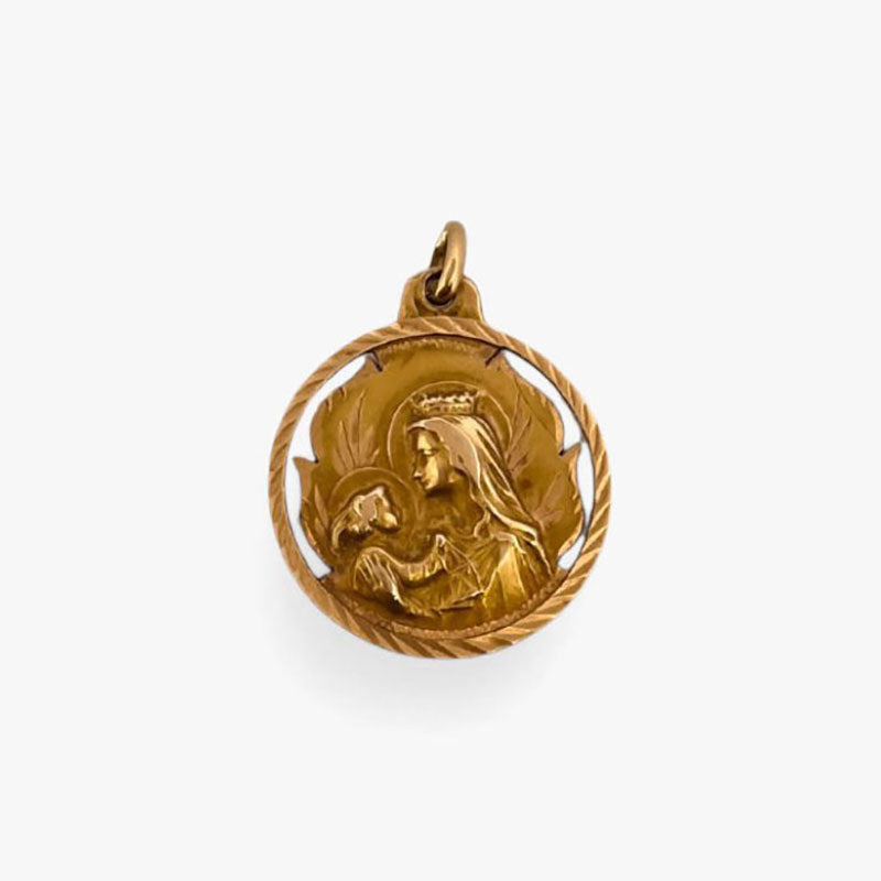 Comprar colgante medalla tipo escapulario realizado en oro amarillo de 18kt con grabado de la Virgen del Carmen y el corazón de Jesús.Joyas de oro al mejor precio