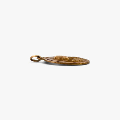Comprar colgante medalla tipo escapulario realizado en oro amarillo de 18kt con grabado de la Virgen del Carmen y el corazón de Jesús.Joyas de oro al mejor precio