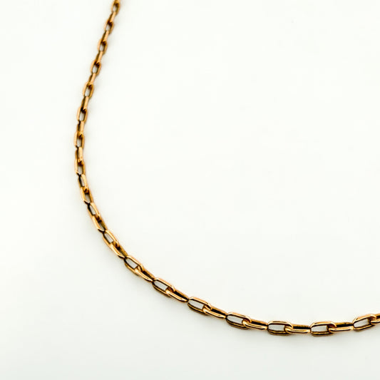 Comprar collar de oro amarillo de 18kt con cadena forzada de eslabones con un cierre tipo reasa. Envío gratis. Joyas restauradas. Joyería Ian'Or. Envío GRATIS.

