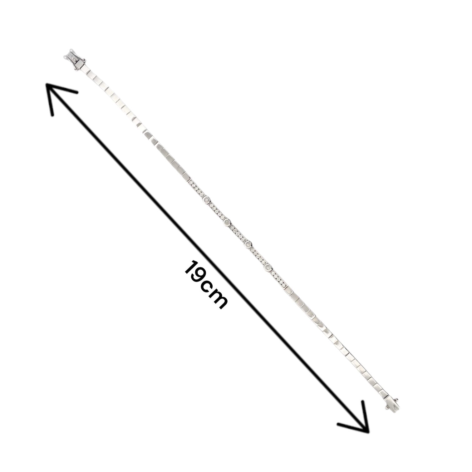 Pulsera semirrígida de oro blanco de 18kt con 29 diamantes talla brillante. Joyas de segunda mano en Barcelona. Joyería Compro Oro Barcelona. Rivieres baratas.