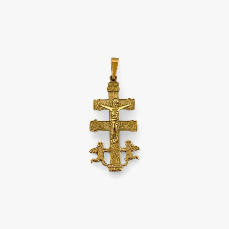 Comprar colgante cruz de caravaca realizada en oro amarillo de 18kt. Restauramos joyas de segunda mano para darles una nueva vida y vendemos oro al mejor precio.