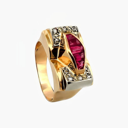 Comprar Anillo tipo sello realizado en oro amarillo de 18kt con 5 rubíes centrales y 10 diamantes talla antigua. Anillos de segunda mano. Joyería Ian'Or.
