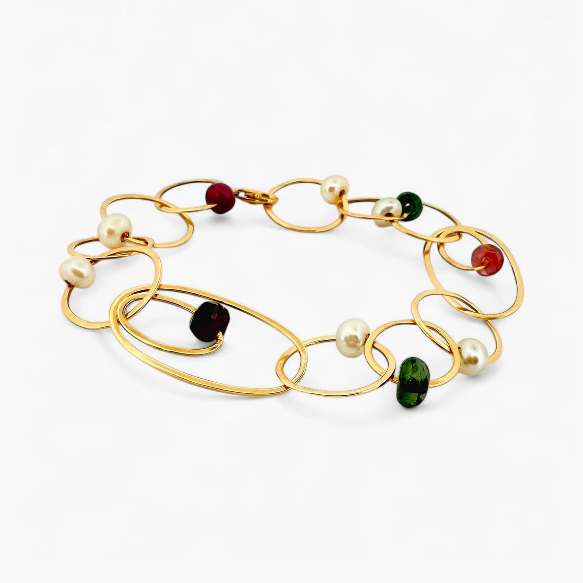 Comprar pulsera oro amarillo de 18kt con cadena y 11 piedras intercaladas. Compra de joyas al mejor precio en Barcelona. Joyas de segunda mano. Joyería Ian'Or.