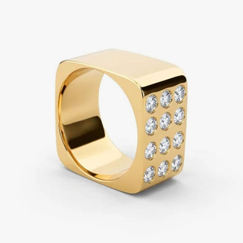 Comprar anillo tipo sello realizado en oro amarillo cuadrado de 18kt con 12 diamantes talla brillante de 0,08ct. Anillos de segunda mano. Joyería Ian'Or.