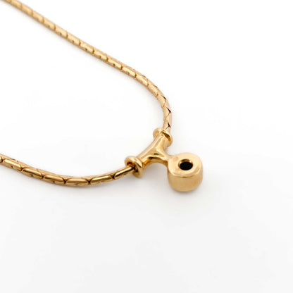 Comprar collar semirrígido de oro amarillo de 18kt de 42cm de largo con diamante y cierre tipo mosquetón. Joyas de segunda mano. Joyería Ian'Or.