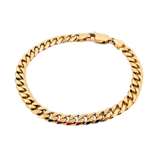 Pulsera oro amarillo de 18kt con cadena tipo cubana. La pulsera mide 19,5cm y 6,22mm de grosor. Compra de joyas masculinas al mejor precio en Barcelona.