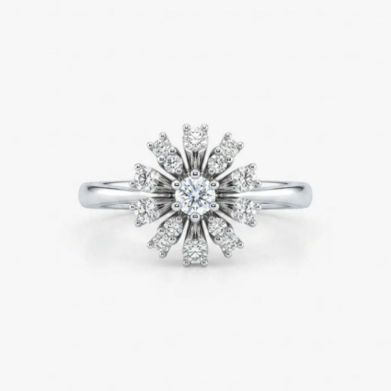 Comprar sortija realizada en oro blanco de 18kt con rosetón de diamantes talla brillante. Rosetón diamantes. joyas únicas de segunda mano. Joyería Ian'Or.