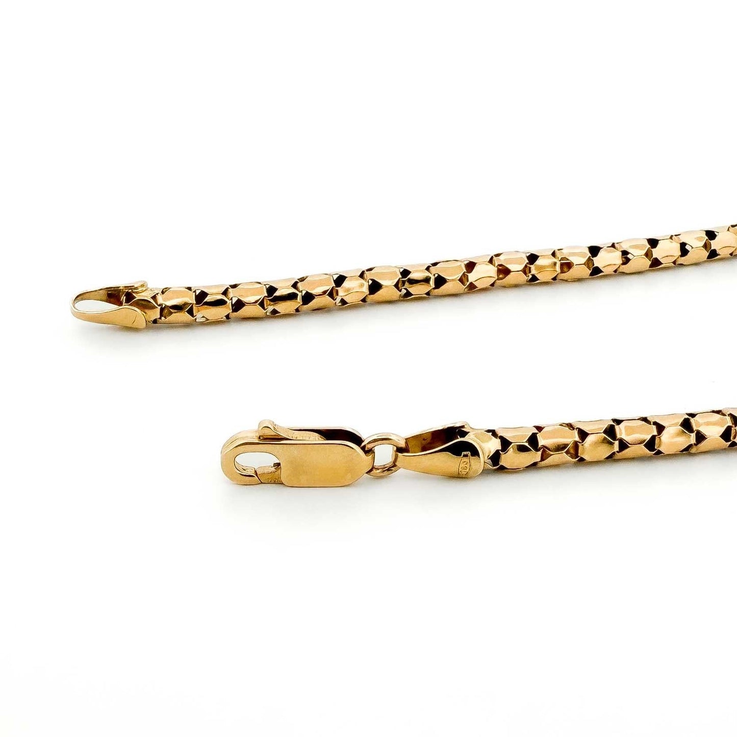 Comprar pulsera semirrígida de oro amarillo de 18kt. Esta pulsera dispone de cierre tipo mosquetón. Joyas de segunda mano en Barcelona. Joyería Ian'Or.