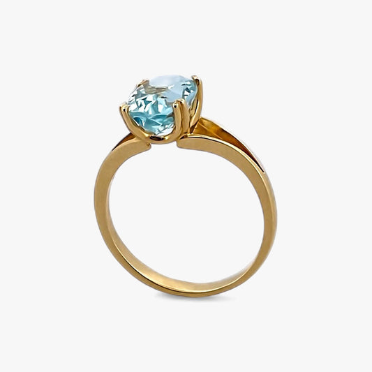 Comprar anillo realizado en oro amarillo de 18kt con agua marina talla oval engastada en 4 grapas. Anillos de segunda mano. Joyería Ian'Or. Envío GRATIS.