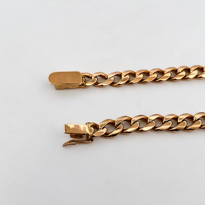 Comprar pulsera oro amarillo de 18kt con cadena tipo cubana. La pulsera mide 21,5cm de largo y 7,85mm de grosor. Cierre tipo cajón y cadena de seguridad. Ian'Or