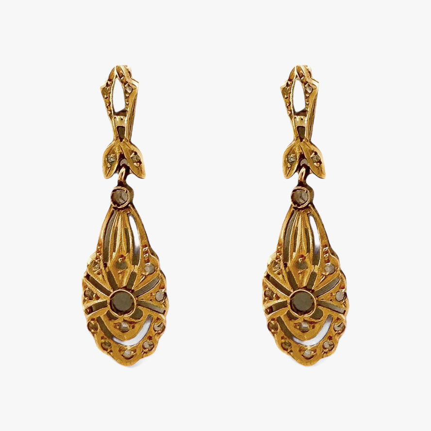 Comprar pendientes largos antiguos tipo art decó en oro amarillo de 18kt con 17 diamantes talla antigua en cada pendiente. Joyas vintage. Envío GRATIS.