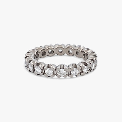 Comprar alianza entera realizada en oro blanco de 18kt con carril de diamantes talla brillante. Anillos de segunda mano. Joyería Ian'Or. Envío GRATIS. Ian'Or.