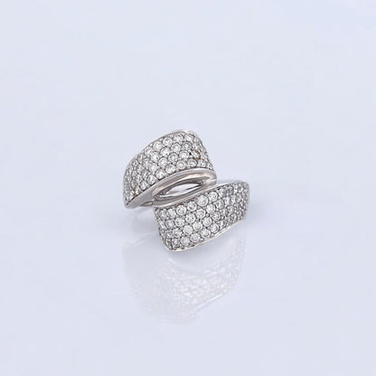 Comprar sortija de oro blanco de 18kt con pavé de diamantes talla brillante. Joyería compro oro en Barcelona. Joyas con diamantes baratas. Joyería Ian'Or.