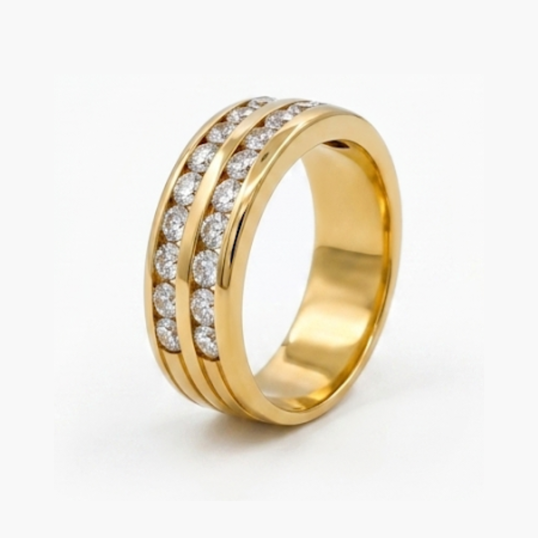 Comprar media alianza de dos carriles realizada en oro amarillo de 18kt con 22 diamantes talla brillante. Envío gratis. Joyería Ian'Or. Joyas con diamantes.