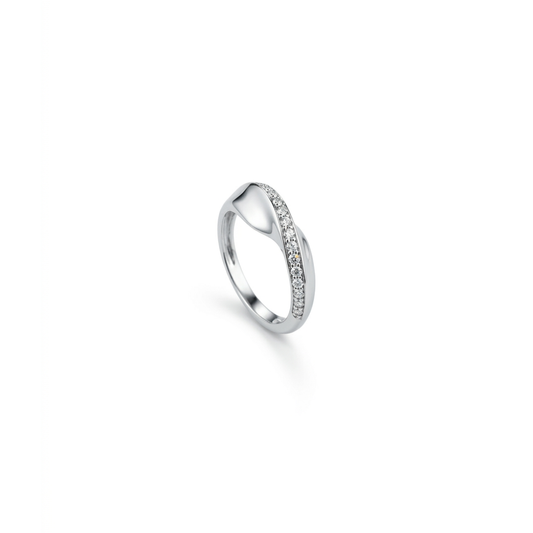 Comprar sortija  realizada en oro blanco de 18kt con carrril de diamantes  Anillos de diamantes al mejor precio en Barcelona