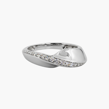 Comprar sortija  realizada en oro blanco de 18kt con carrril de diamantes  Anillos de diamantes al mejor precio en Barcelona
