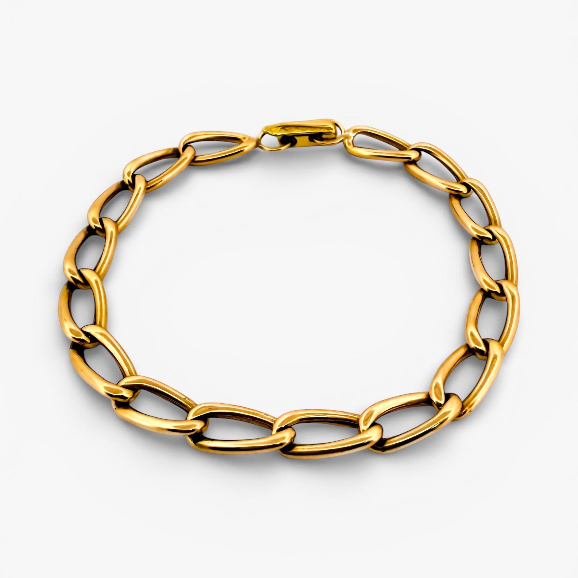 Comprar pulsera de cadena bilbaína en oro amarillo de 18Kt de 21cm de largo con eslabones alargado cierre mosquetón. Pieza certificada y envío gratuito