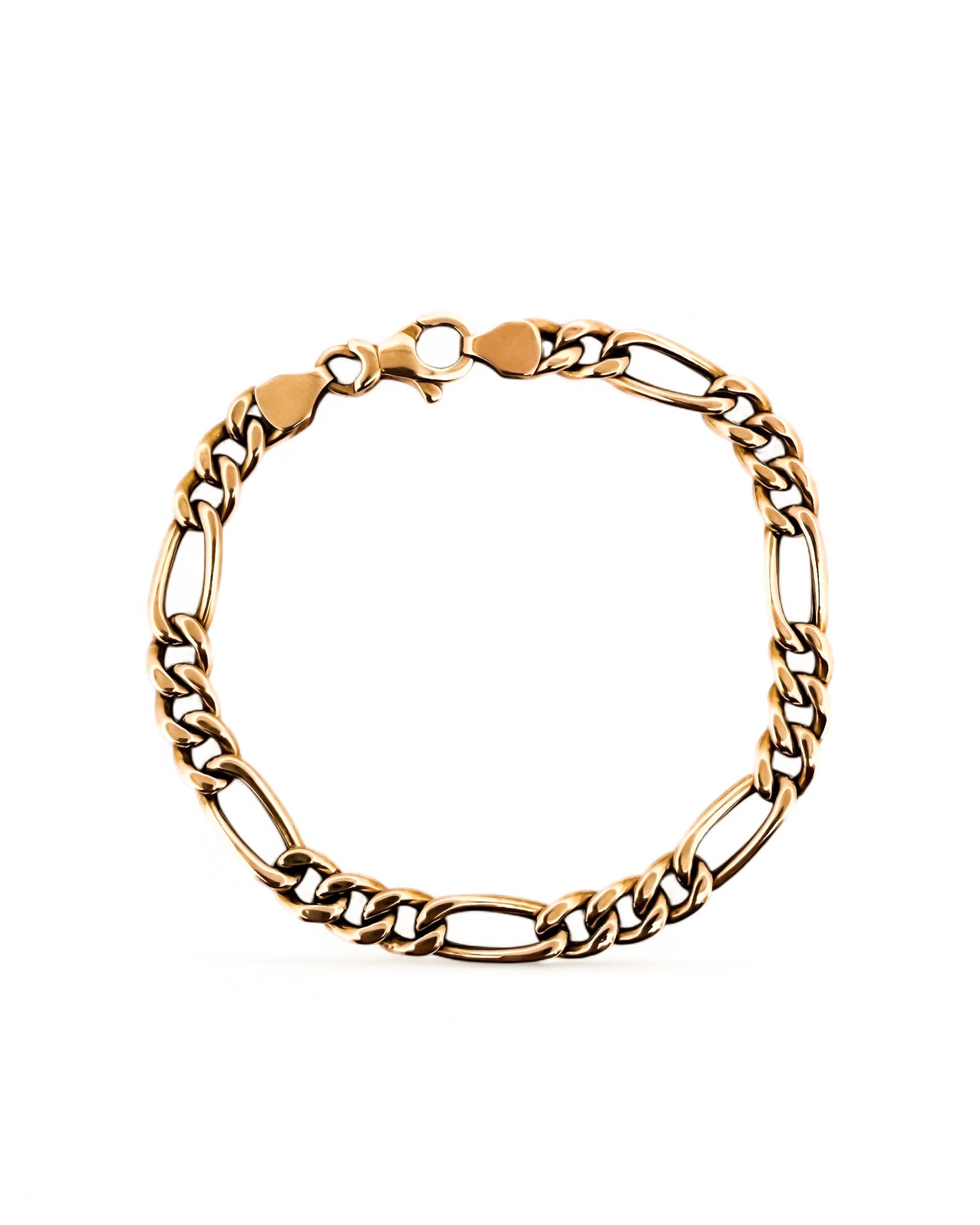 Pulsera oro amarillo de 18kt con cadena alterna tipo cartier. La cadena mide 19,5cm hace 11mm de grosor. Cierre tipo mosquetón.