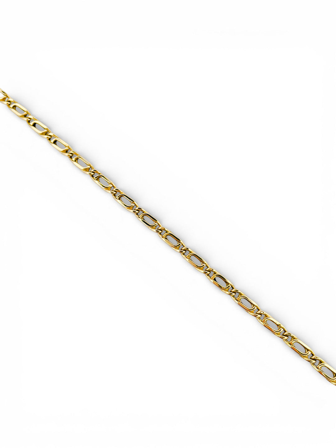 Comprar cadena realizada en oro amarillo de 18kt con eslabones ojo de tigre y cierre tipo mosquetón. Joyas restauradas. Cadenas de oro de 18kt