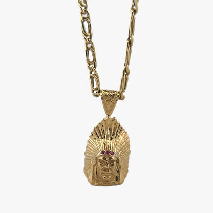 Comprar colgante medalla con cabeza de indio realizado en oro amarillo de 18kt con rubís. Colgantes de oro indios baratos. Pieza certificada y envío gratuito