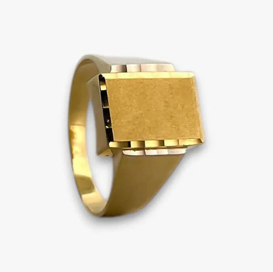 Comprar anillo tipo sello de oro amarillo de 18kt con frontal mate. Joyas de segunda mano y restauradas. Sellos de hombre de oro 18kt baratos.