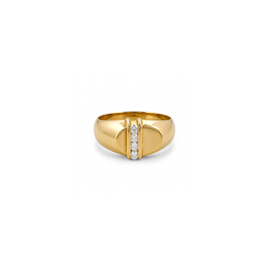 Comprar anillo realizado en oro amarillo de 18kt y carril de 4 diamantes talla brillante en la parte central del anillo. Joyería Ian'Or. Envío gratis.