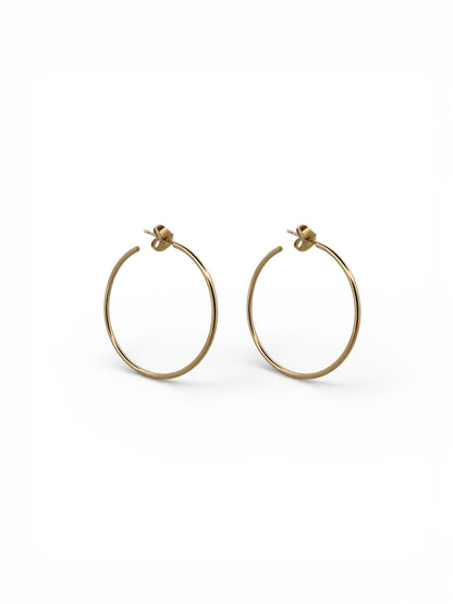 Comprar pendientes aro lisos en oro amarillo de 18kt de 40mm de diámetro y 1,66mm de grosor. Estos pendientes disponen de cierre por presión Joyería Ian'Or. Envío GRATIS. Ian'Or.