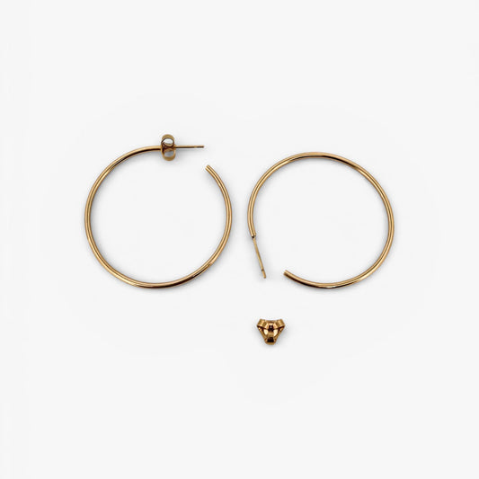 Comprar pendientes aro lisos en oro amarillo de 18kt de 40mm de diámetro y 1,66mm de grosor. Estos pendientes disponen de cierre por presión Joyería Ian'Or. Envío GRATIS. Ian'Or.