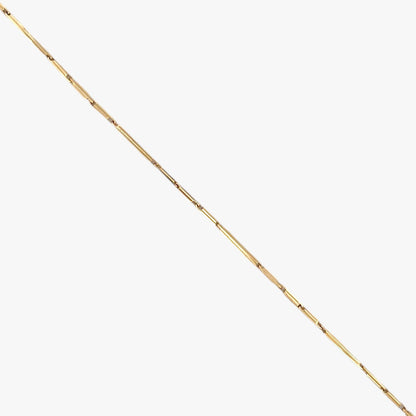 Comprar pulsera oro amarillo de 18kt con cadena de eslabones barra. La pulsera mide 18,5cm y hace 1,69mm de grosor. Esta pulsera dispone de cierre tipo mosquetón.