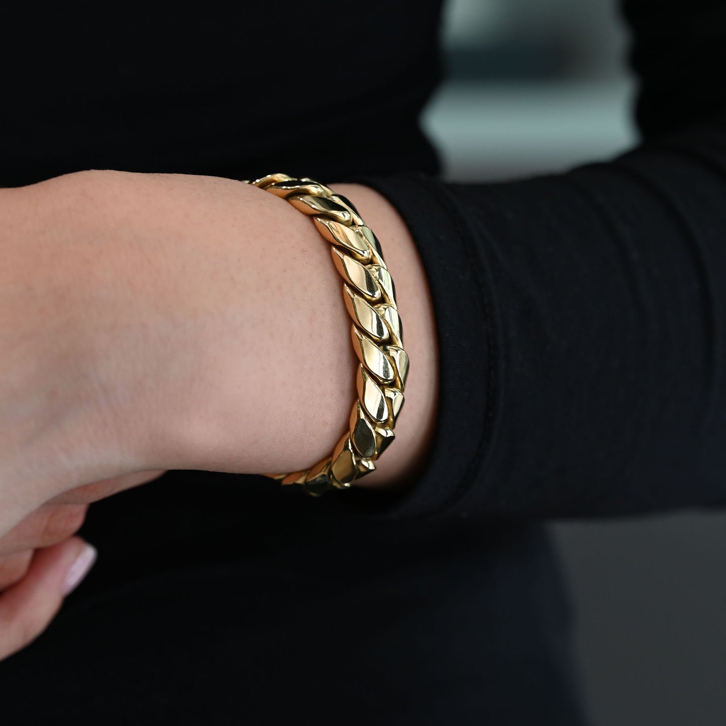 Pulsera cadena de Oro 18kt Eslabones - 26978GV