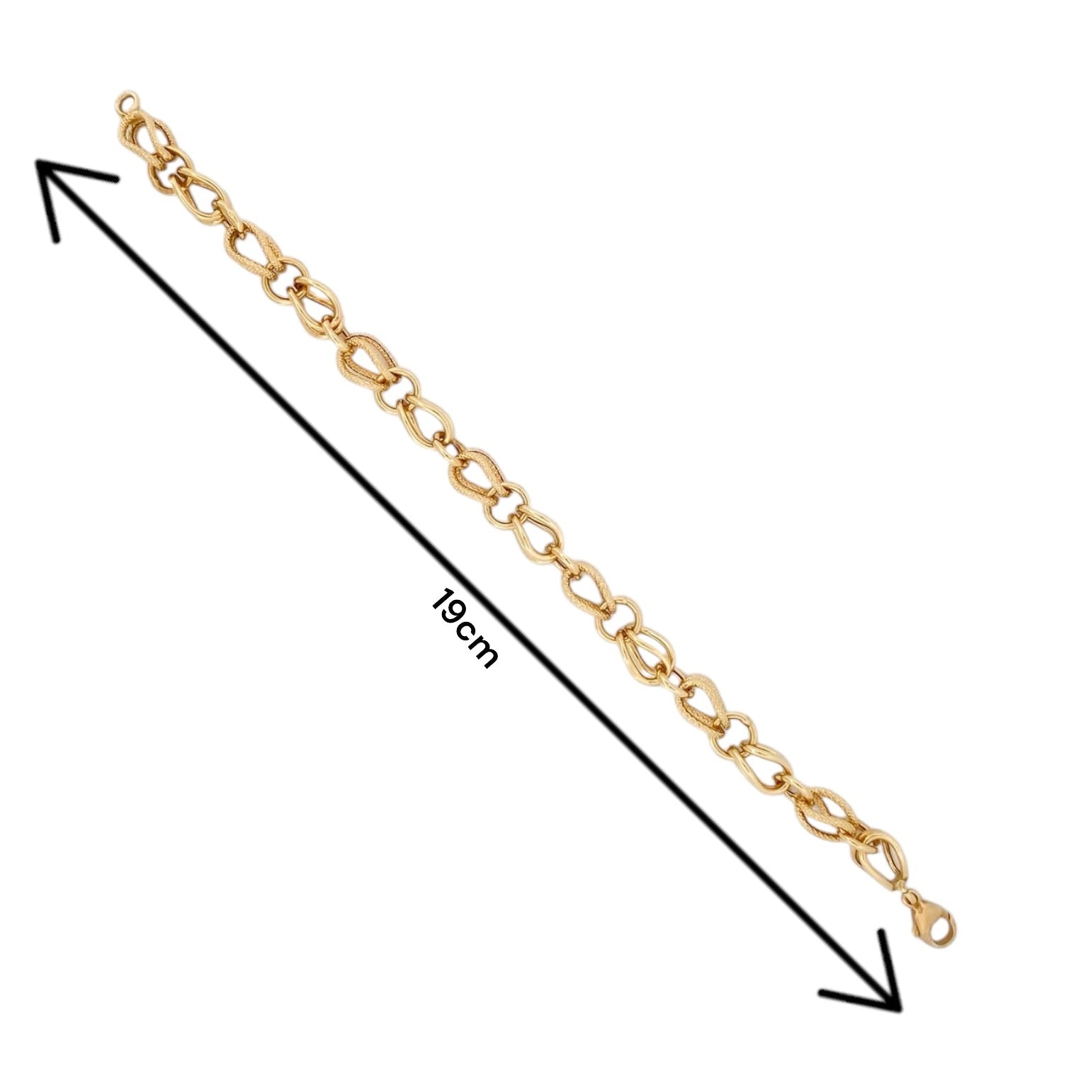 Pulsera de cadena con eslabones de doble vuelta realizada en oro amarillo de 18kt de 19cm de largo y cierre tipo mosquetón. Pulseras de oro baratas Barcelona.