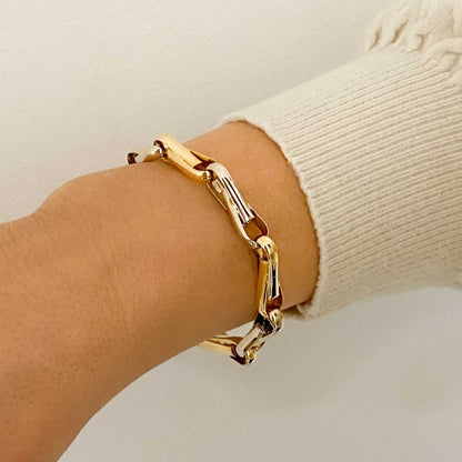 Pulsera de eslabones bicolor en oro blanco y amarillo de 18Kt de 19cm de largo y cierre tipo mosquetón. Pulseras de oro baratas Barcelona. Joyería Ian'Or.