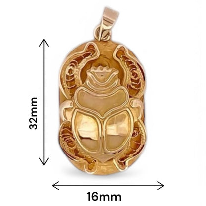 Comprar colgante en forma de escarabajo realizado en oro amarillo de 18kt. Joyas de segunda mano. Joyas restauradas. Joyería Ian'Or. Envío gratis.