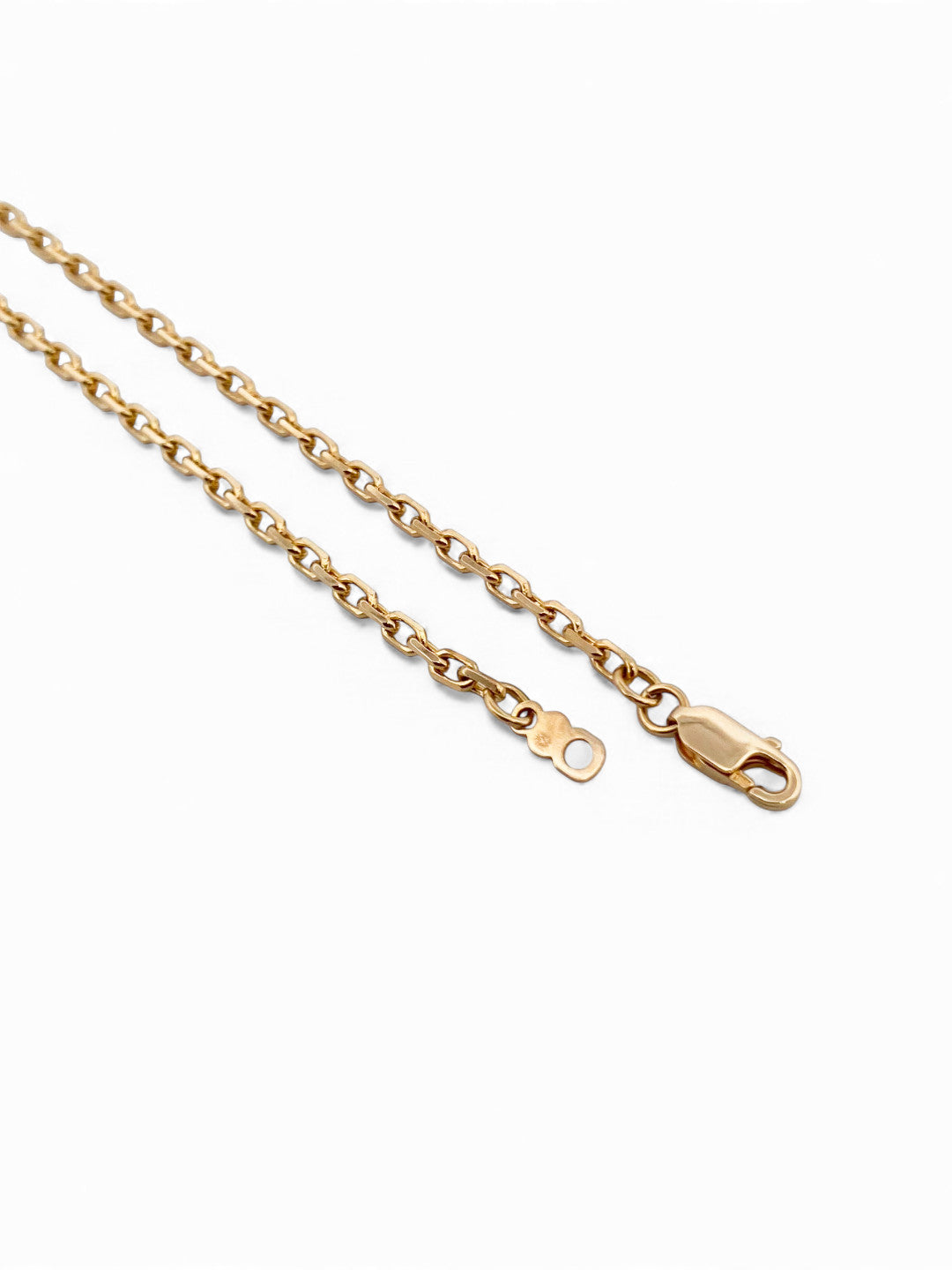 Comprar collar con cadena forzada y barras realizado en oro amarillo de 18kt con cierre tipo mosquetón. La cadena mide 51 cm largo con un grosor de 1,85mm.