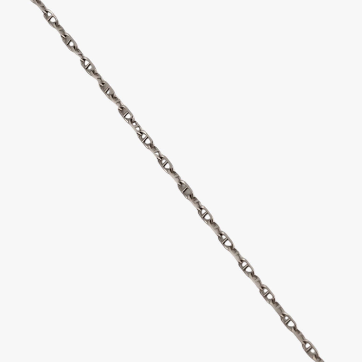 Comprar cadena forzada barras de oro blanco de 18kt y 40cm de largo con cierre tipo mosquetón. Cadenas con envío gratis. Joyería Ian'Or.