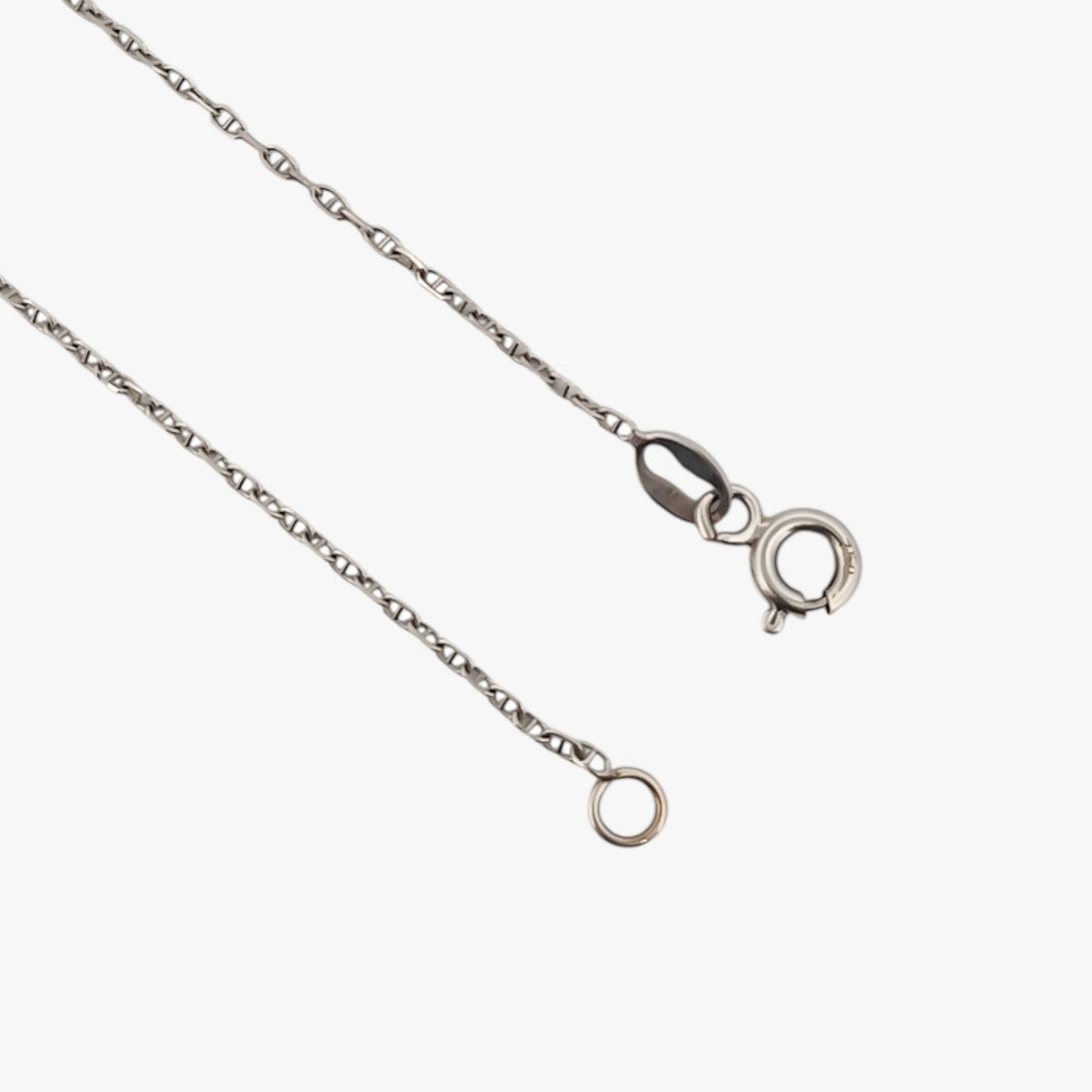 Comprar cadena forzada barras de oro blanco de 18kt y 40cm de largo con cierre tipo mosquetón. Cadenas con envío gratis. Joyería Ian'Or.