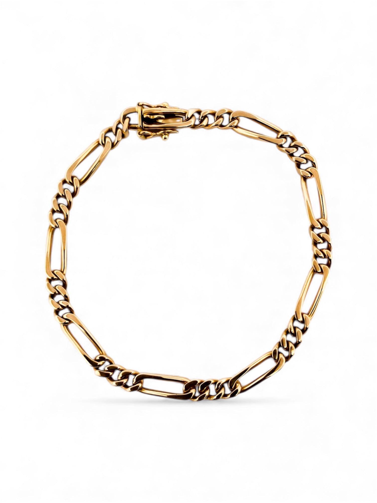 Pulsera oro amarillo de 18kt con cadena alterna barbada. La cadena mide 20cm y dispone de un cierre tipo cajon con doble brazo de seguridad. Pulseras de oro 18kt al mejor precio.