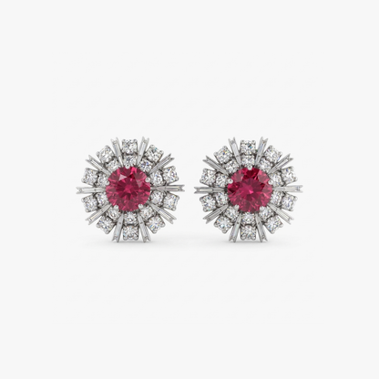Comprar pendientes realizados en oro blanco de 18kt con diamantes talla brillante y rubí central. Cierre tipo Omega. Joyería Ian'Or. Envío GRATIS.
