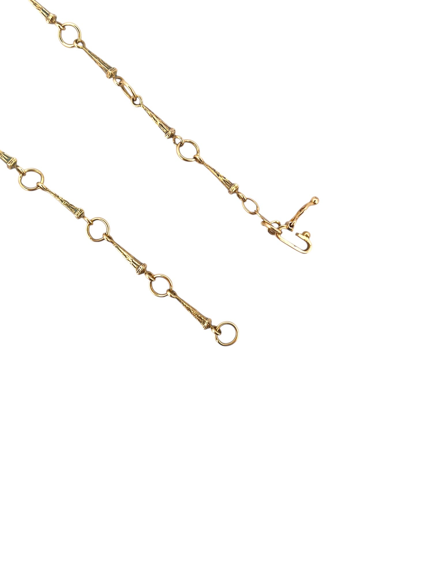 Comprar collar cadena Cristo de Dalí realizada en oro amarillo de 18kt y cierre desplegable.Regalo ideal para persona católica. Joyería Ian'Or.