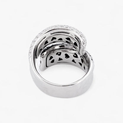 Comprar sortija de oro blanco de 18kt con pavé de diamantes talla brillante blancos, negros y marrones. Joyas con diamantes. Joyería Ian'Or. Envío gratis.